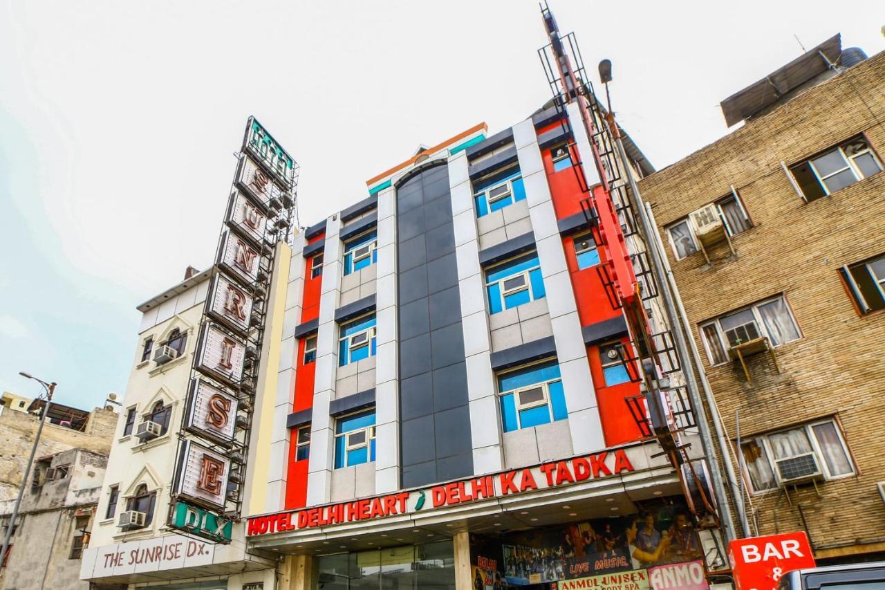 Capital O 6408 Hotel Delhi Heart Нью-Дели Экстерьер фото